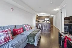 1060 Sheppard Avenue W 619, Toronto W05, ON M3J 0G7