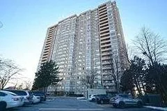 Condo Apartment in Brampton