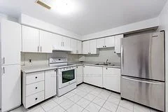 4129 Brandon Gate Drive, Mississauga, ON L4T 3P3