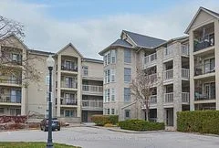 Condo Apartment in Burlington