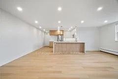 10 Fontenay Court 606, Toronto W08, ON M9A 4W3