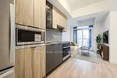 1037 The Queensway Avenue 515, Toronto W08, ON M8Z 6C7