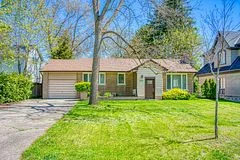 Detached in Oakville