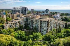 2511 LAKESHORE Road W 716, Oakville, ON L6L 6L9