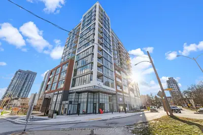 Condo Apartment in Burlington