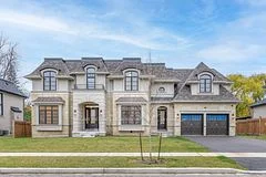 243 Prince George Crescent, Oakville, ON L6L 6P2
