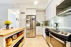10 Park Lawn Road 1605, Toronto W06, ON M8V 0H9