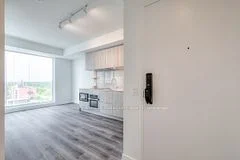 28 Ann Street 1211, Mississauga, On L5g 3g1
