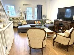 23 Rankin Crescent, Toronto W02, ON M6P 4H1
