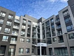 3250 Carding Mill Trail 521, Oakville, ON L6M 1R1