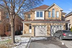 1419 Weir Chase, Mississauga, ON L5V 2X1
