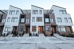 50 COVESIDE Drive 30, Mississauga, ON L5H 0B2
