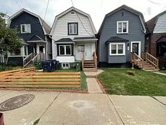 283 Harvie Avenue, Toronto W03, ON M6E 4L1