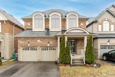 Detached in Brampton