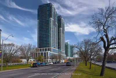 Condo Apartment in Toronto
