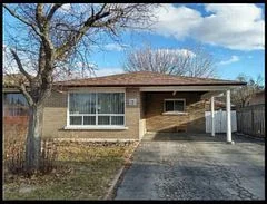 Semi-Detached in Brampton