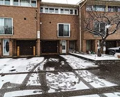 26 Enclave Mews, Toronto W05, ON M3M 3J6