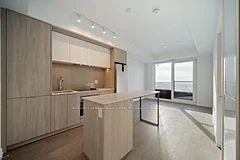 395 Square One Drive 3309, Mississauga, ON L5B 0P6