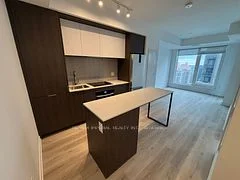 395 Square One Drive 3306, Mississauga, ON L5B 0P6