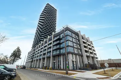 Condo Apartment in Toronto