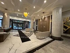 30 Elm Drive W 1204, Mississauga, ON L5B 0N6