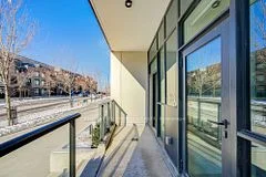4055 Parkside Village Drive Th8, Mississauga, On L5b 0k8