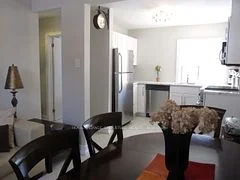 597 Curzon Avenue Main & Lower, Mississauga, ON L5G 1P8