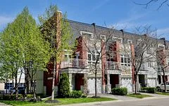 165 Lakeshore Road E, Mississauga, ON L5G 4T9