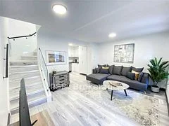 2 Blackthorn Avenue 20, Toronto W03, ON M6N 3H5