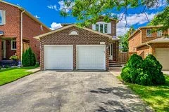 6111 Camgreen Circle, Mississauga, ON L5N 4N2