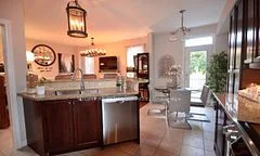 7009 Lessard Lane, Mississauga, ON L5W 1A4