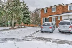 734 Woburn Woods Lane upper unit, Mississauga, ON L5C 4N1