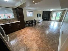 1575 Corkstone Glade, Mississauga, ON L4W 2E8