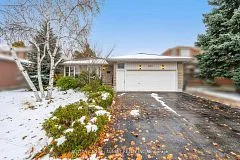 3018 DALEHURST Drive, Mississauga, ON L5N 6M8