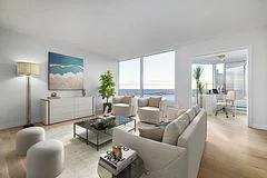 1 Palace Pier Court 1605, Toronto W06, On M8v 3w9