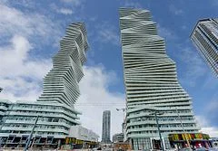 3900 Confederation Parkway 2103, Mississauga, ON L5B 0M3