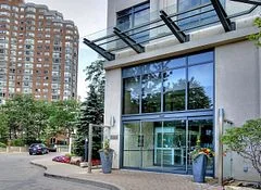 Condo Apartment in Mississauga