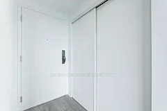 28 Ann Street 1309, Mississauga, ON L5G 0E1