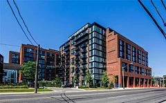2300 St Clair Avenue W 613, Toronto W02, ON M6N 1K8