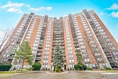 50 Mississauga Valley Boulevard 315, Mississauga, ON L5A 3S2