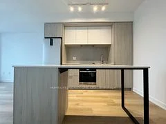 395 Square One Drive 3302, Mississauga, ON L5B 0P6