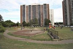 Condo Apartment in Brampton