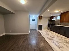 926 Flagship Drive Lower 2, Mississauga, ON L4Y 2J4