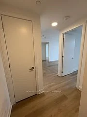 86 Dundas Street 803, Mississauga, ON L5A 0B1