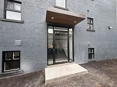328 Lakeshore Road E 4, Mississauga, ON L5G 1H4
