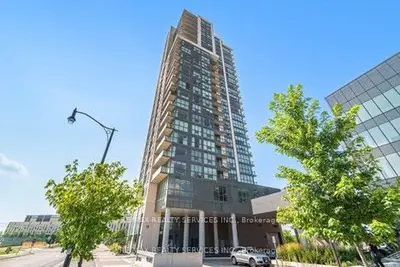 Condo Apartment in Brampton