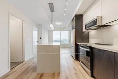 5 York Garden Way 1101, Toronto W04, ON M6A 2V1