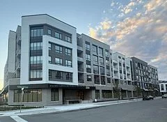 3250 Carding Mill Trail 523, Oakville, ON L6M 1L3