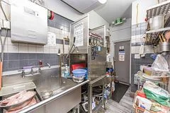 730 Lakeshore Road E, Mississauga, On L5g 1j6