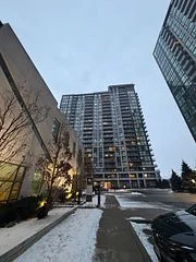 339 Rathburn Road W 918, Mississauga, ON L5B 0K6